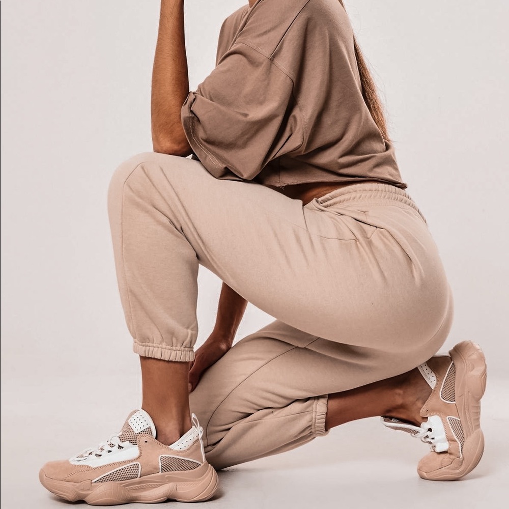 Tan Missguided 90s Joggers